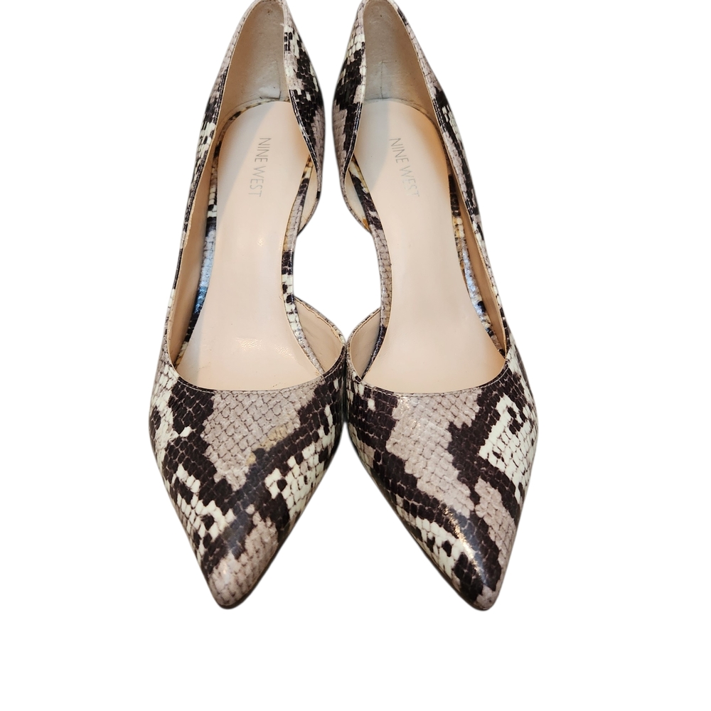Nine West Black and Cream Snakeskin Heels